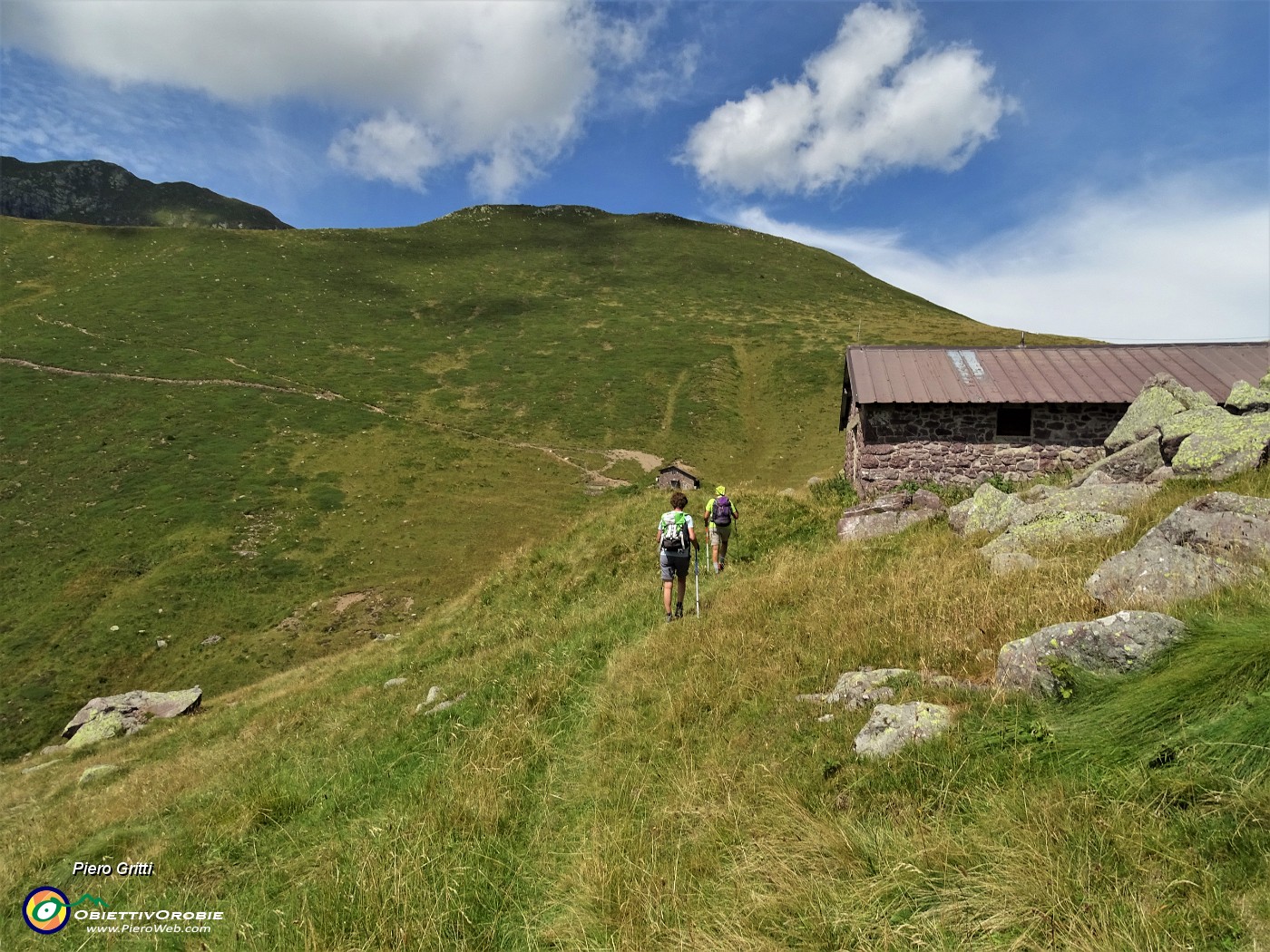 76 Ritorniamo alla Baita del Mincucco (1840 m).JPG